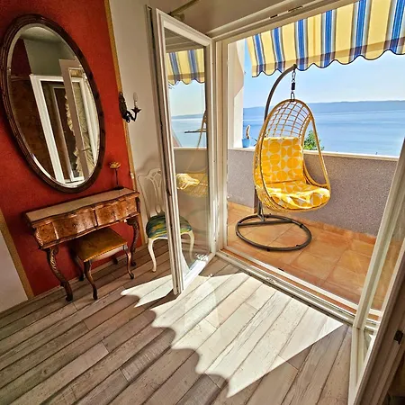 Tempera By The Appartement